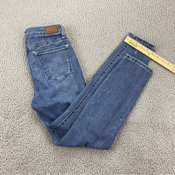 Judy Blue Women's Shredding Up My Life Distressed Relaxed Fit Jeans | Size: 27 - Picture 7 of 14